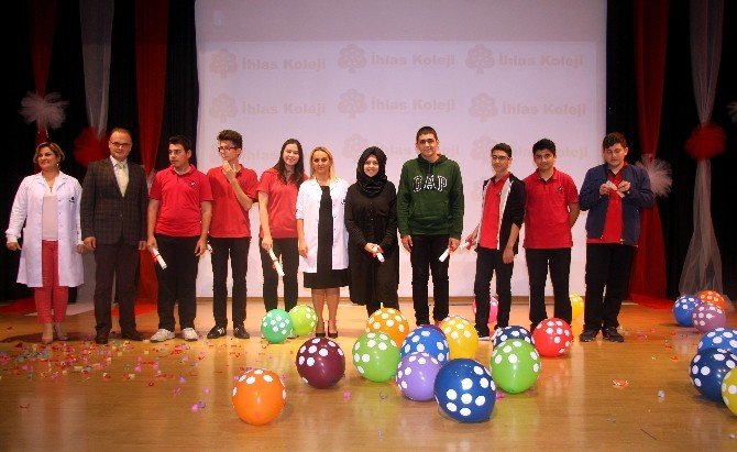 İhlas Öğrencilerinin İngilizcesi Fce İle Tescillendi