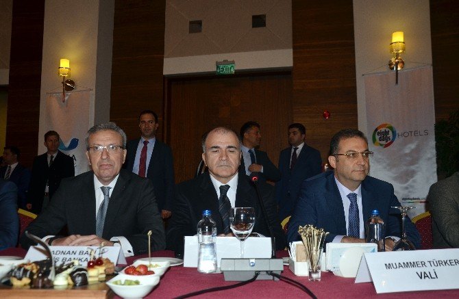 Bankacılar, Özel Sektör Temsilcileri İle Bir Araya Geldi