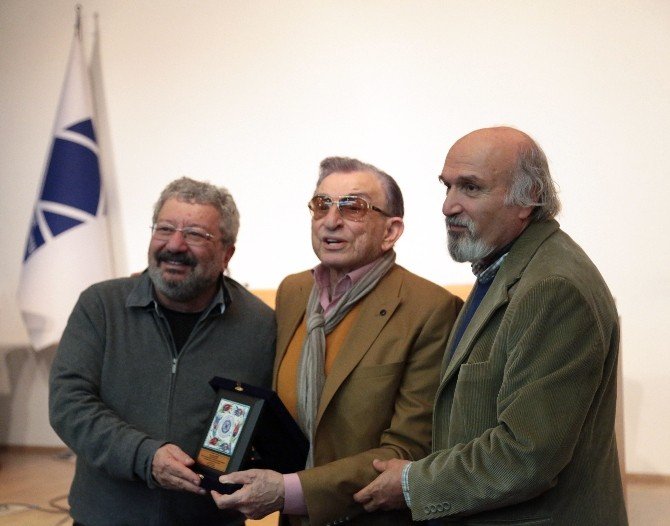 Haldun Dormen: “Türk Tiyatrosu En Parlak Dönemini Yaşıyor”