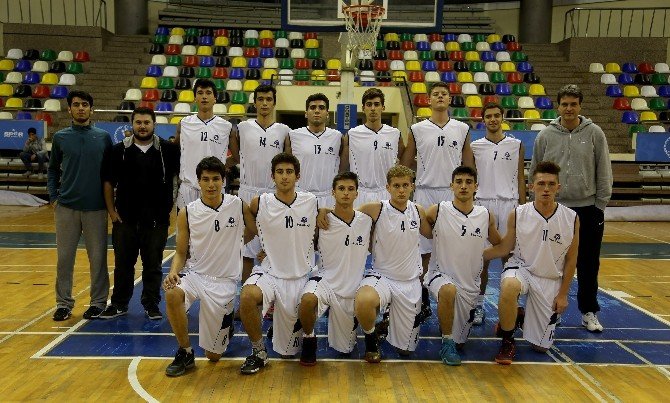 Play-off Yolunda İhlas Kolejinden Bir Galibiyet Daha
