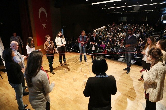 "Hem Oynuyorum, Hem Öğreniyorum" Projesi Eyüp’te Tanıtıldı