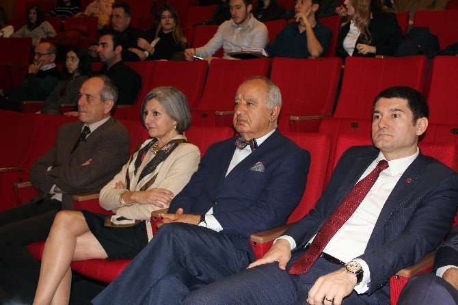 Prof. Dr. Erhun Eyüboğlu: ‘’Hedefimiz Evrensel Boyutlarda Hekim Yetiştirmek’’