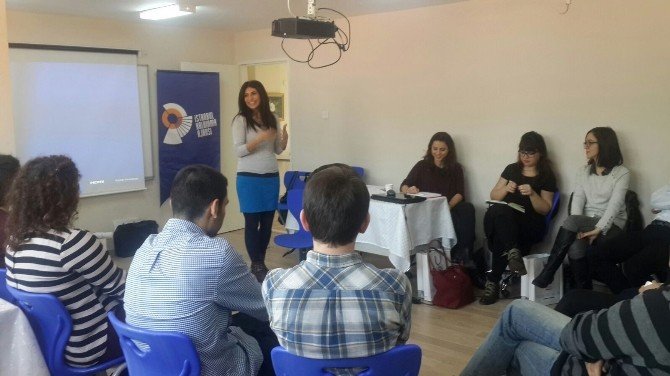 ’Haydi Hayatı Kucakla’ Eğitimcileri Projeye Hazır