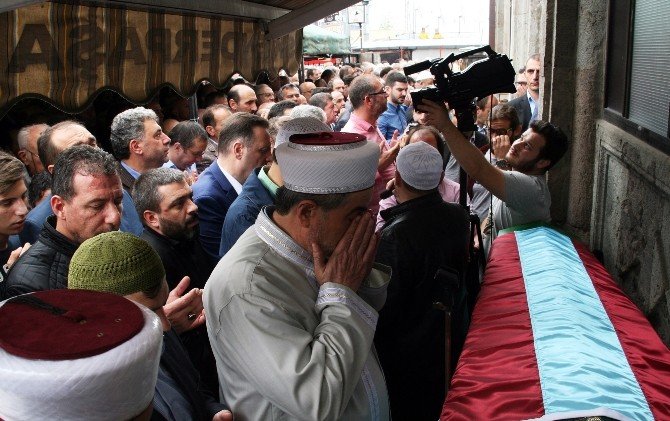 Kenan İskender Son Yolculuğuna Uğurlandı