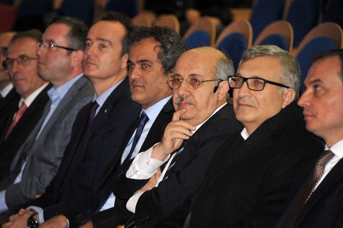 İtü Rektörü Beü’de Söyleşiye Katıldı