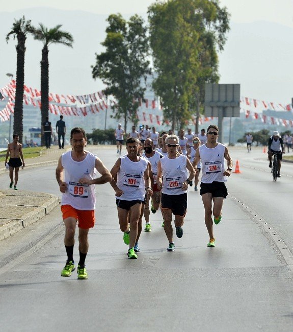 İzmir’in Kurtuluşu İçin Koşacaklar