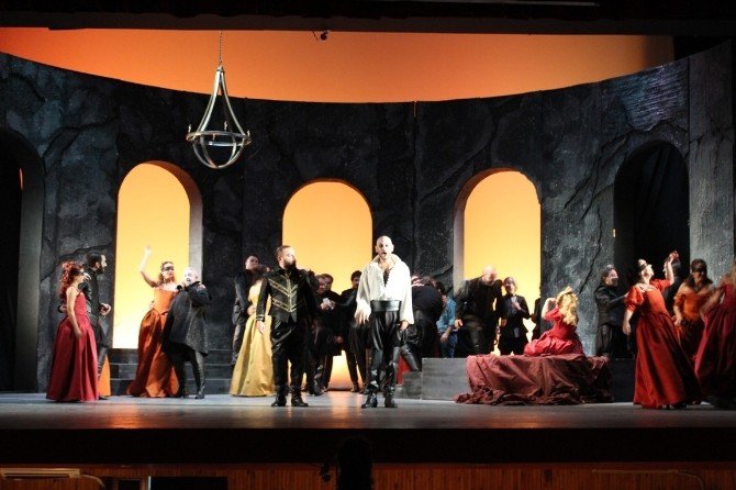 İzdob, Perdelerini Rigoletto Operası İle Açıyor