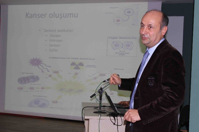 Prof. Dr. Ertem: “Kanserden Korunmak İçin Fazla Yeme Spor Yap”