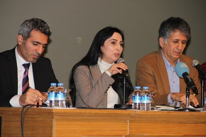 Hdp Eşgenel Başkanı Yüksekdağ İzmir’de Konuştu