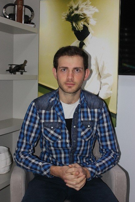 Genç Yaşta Kelleşme Riskini Bu Yöntemle Engelledi