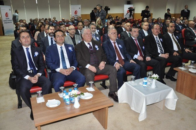 İzmir’de Vergi Rekortmeni Yine Lucien Arkas