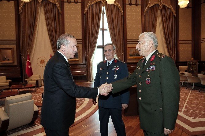 Hava Ve Jandarma Komutanlarından Cumhurbaşkanı Erdoğan’a Veda Ziyareti