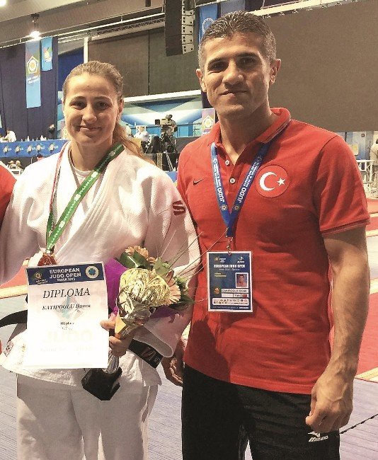 Judoda Büşra’dan Özbekistan’da Bronz Madalya