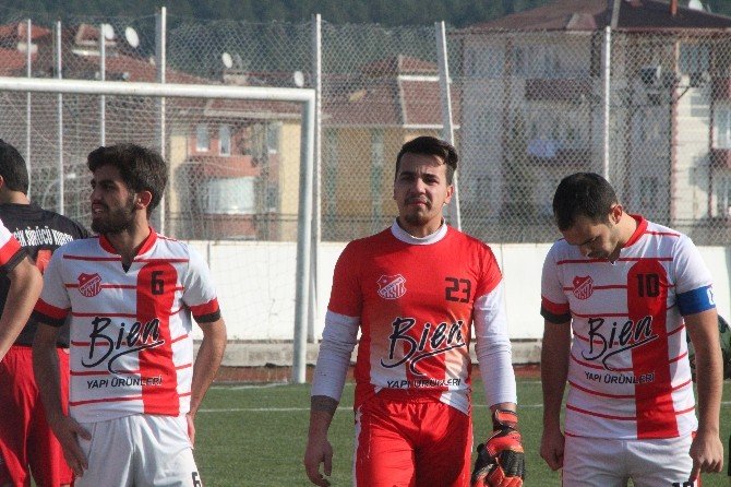 25 Maç Yedeği Olmadan Sahaya Çıktı