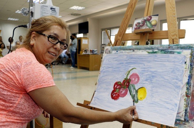 Kansere Vurulan "Renkli Fırça" Darbeleri