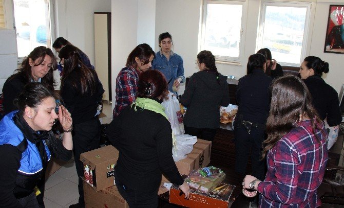 Karabük Emniyeti İle Mavi Ateş Taraftar Grubundan Anlamlı Kampanya