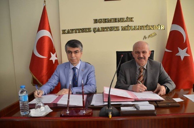 Karabük Özel İdare Sosyal Denge Tazminatı Sözleşmesi İmzalandı