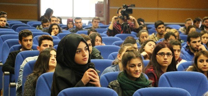 Kbü’de ‘Dünyamızı Yeniden Şekillendiren İnsanımız’ Konferansı