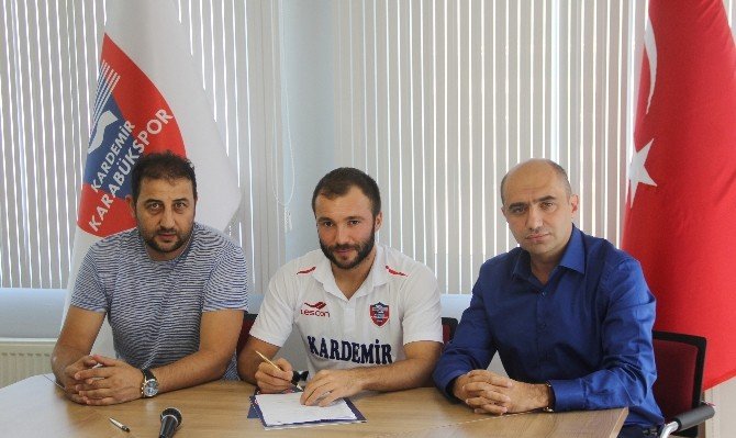 Karabükspor’da Yeni Transferler İmzayı Attı