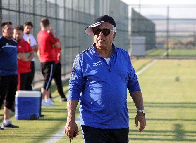 Karabükspor Afyon’da 2. Etap Kamp Çalışmalarına Başladı