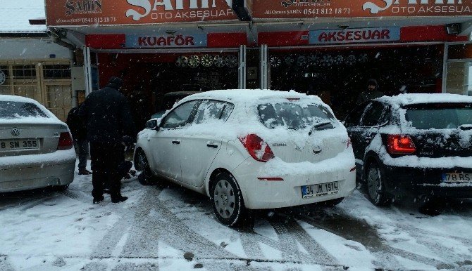 Karabük’te 216 Köy Yolu Ulaşıma Kapandı
