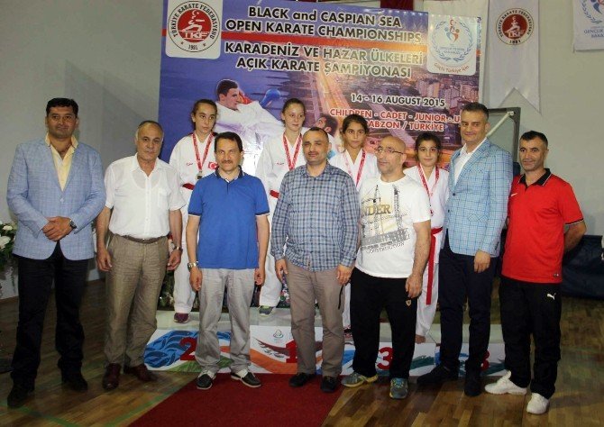 Trabzon’da Karate Şöleni