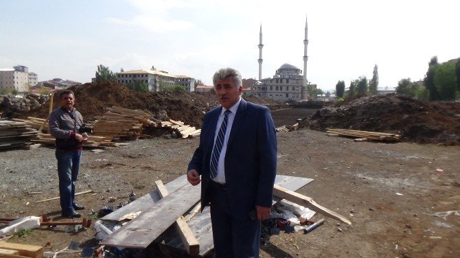 Kars’ta Stadyumun Yapımına Başlandı