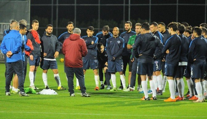 Kasımpaşa, Hazırlıklarını Antalya’da Sürdürüyor