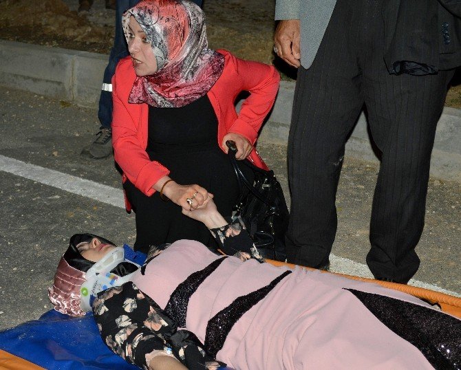 Düğün Konvoyunda Kaza: 3 Yaralı