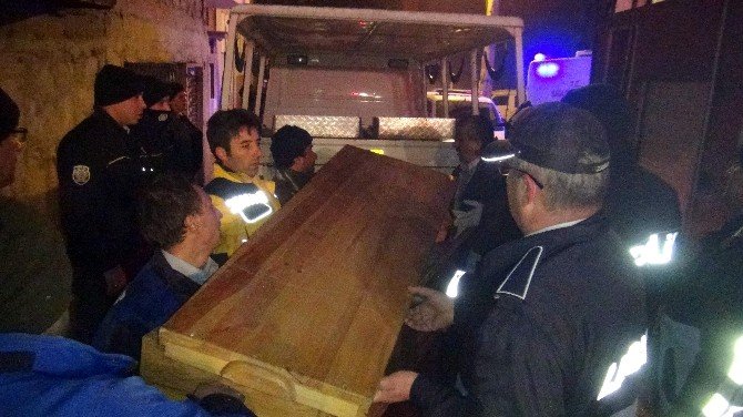 Yangın, Uykuda Yakaladı: 1 Ölü