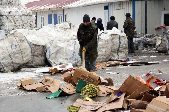 Çöpten, Ekonomiye 2,5 Milyon Tl Geri Kazanım