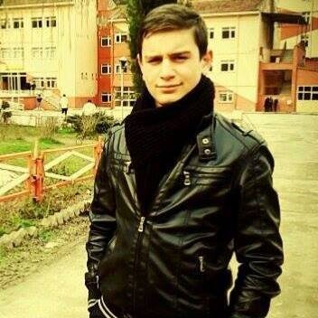 İnebolu’da Denize Giren Genç Boğuldu
