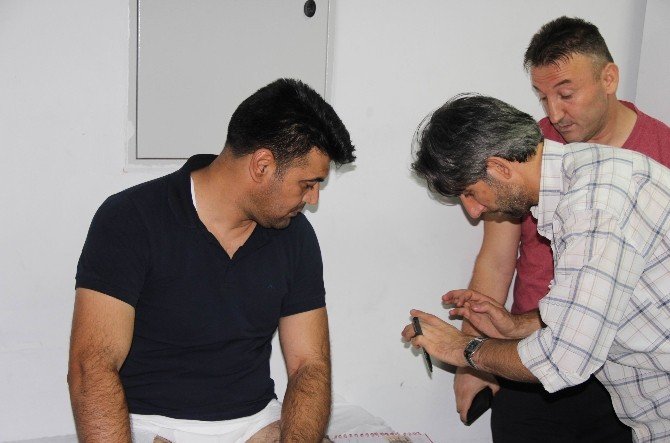 Kavgayı Ayıran Polis Tabancayla Yaralandı
