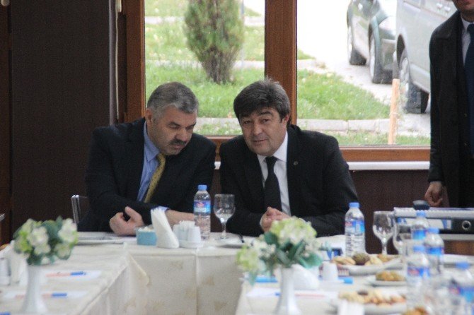 Pınarbaşı Belediyesi, Kayseri Büyükşehir Belediye Başkanı Mustafa Çeliği Ağırladı