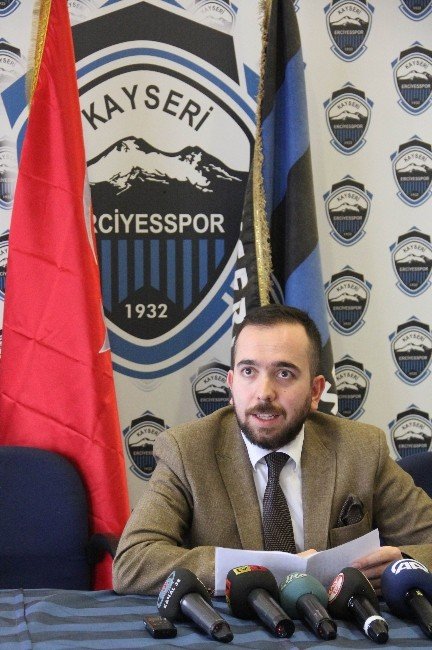 Kayseri Erciyesspor 6 Futbolcuyu Renklerine Bağladı
