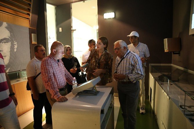 Kayseri Kocasinan Belediyesi’nin Başarılı Öğrencileri Milano’da Leonardo Da Vinci Müzesi’nde