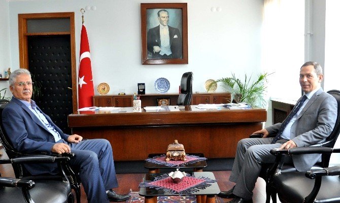 Kdz. Ereğli Kaymakamı Madenoğlu Göreve Başladı