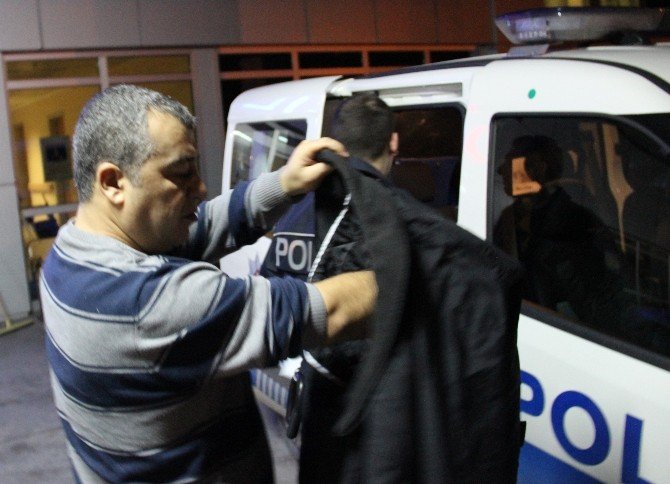 Sevgilisi Öpüşürken Dilini Isırıp Koparttı