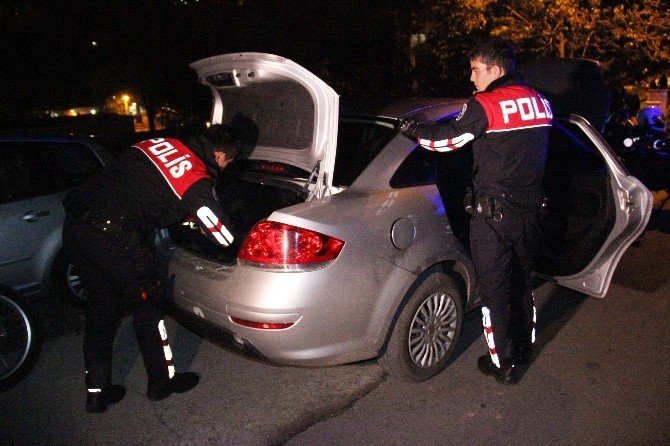 Yunusları Görünce Attığı Poşetten Uyuşturucu Çıktı