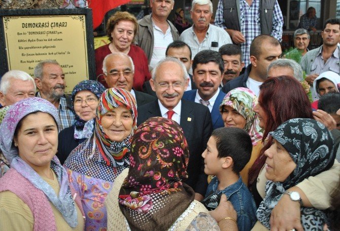 Chp Lideri Kılıçdaroğlu Menderes’in Köyünü Ziyaret Etti