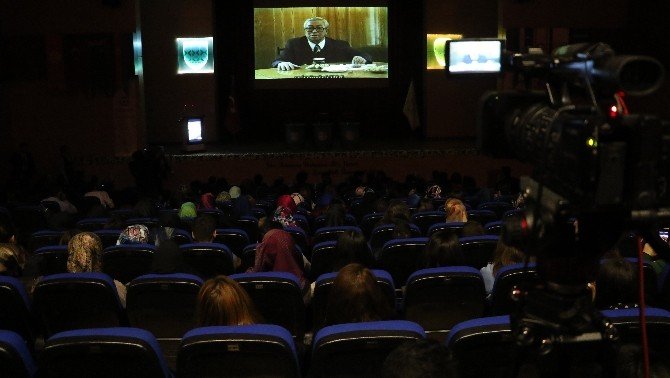 Kbü’de Kırgız Devlet Sanatçısı Tölömüş Okeyev Anıldı