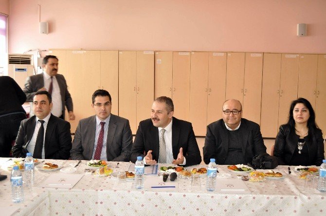 Kırıkkale İl Sağlık Müdürü Uzun’dan Değerlendirme Toplantısı