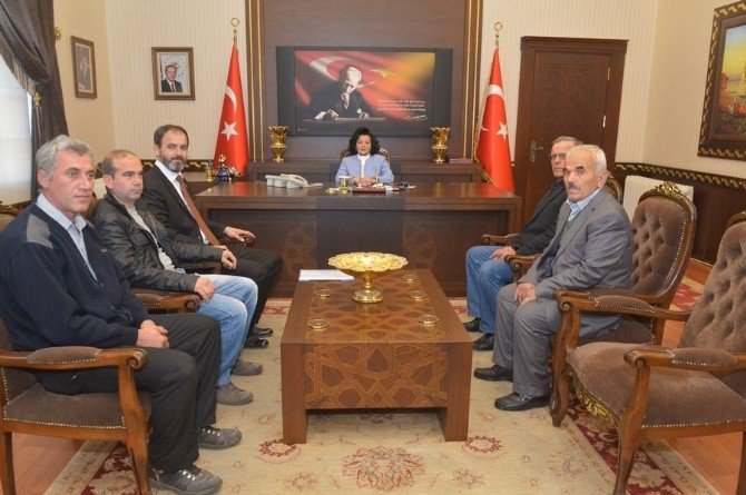 Vali Civelek, Armağan Köyü Heyetini Kabul Etti