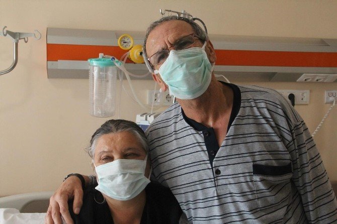 1 Yıldır Diyalize Giren Eşine, Böbreğini Gözünü Kırpmadan Verdi