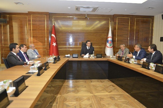 Gümrük Ve Ticaret Bakanı Bülent Tüfenkci: