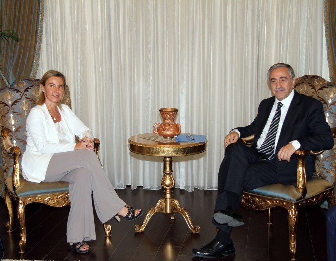Akıncı, Avrupa Komisyonu Başkan Yardımcısı Mogherini’yi Kabul Etti