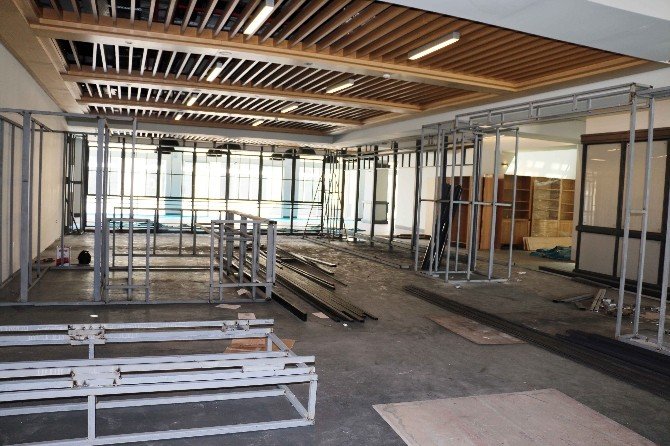 Bilim Müzesi’ne Hediyelik Eşya Dükkanı