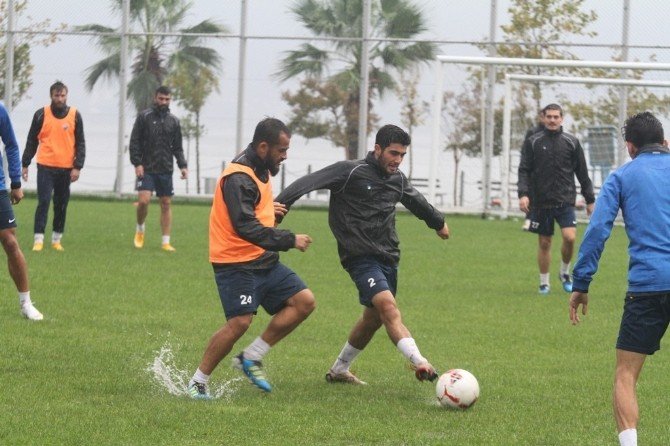 Kocaeli Birlikspor, Tarsus İdman Yurdu Hazırlıklarına Başladı