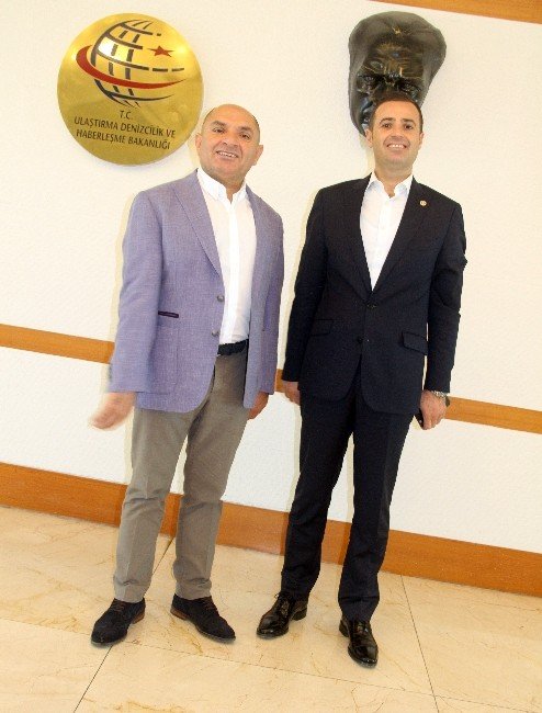 Chp Kaçırılan Türk İşçiler İçin Irak’a Heyet Gönderdi