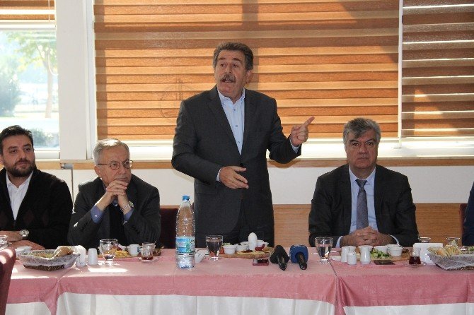 Chp İzmir’de Kurmaylar Toplandı